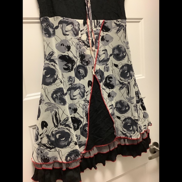 Lavena sleeveless dress - Picture 7 of 10